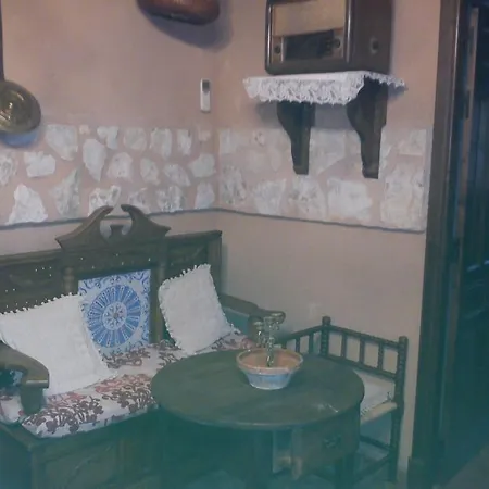 Hotel Rural Pantano De Burgomillodo Farm stay Burgomillodo