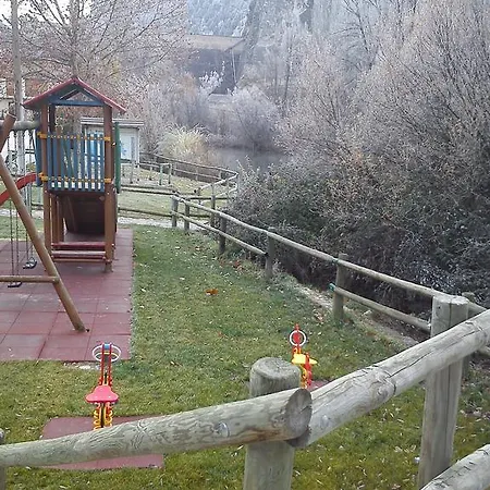 Hotel Rural Pantano De Burgomillodo Farm stay *