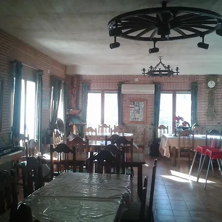 Hotel Rural Pantano De Burgomillodo *